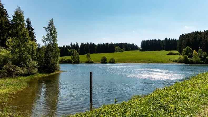 2 Erzes zur Verfügung stellte. Seit 2010 gehört das Oberharzer Wasserregal zum UNESCO Weltkulturerbe.