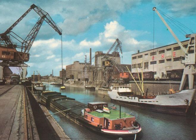 Das ist ein Bild aus dem Jahr 1960. Sie sehen das Hafenbecken 1.