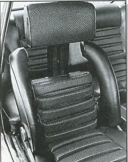 Bertone: Sitze Art. Abb. Bezeichnung Anmerkung Baujahr Teile/ Preis/Stück GT 1750 Typ 105.