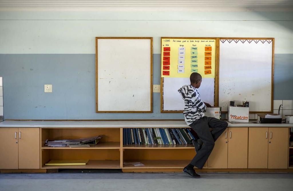 Soziale Arbeit im Ausland Bild: Aleksandr Rupeta / NurPhoto via Getty Images Schüler an der Eluwa Special School, einer der wenigen Schulen für Kinder mit Beeinträchtigungen, Ongwediwa, Namibia Side