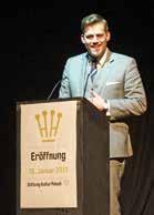 Song-Acts und stärkten sich an delikaten Kleinigkeiten Bezirksamtsleiter Falko Droßmann: Stolz der neuen wie