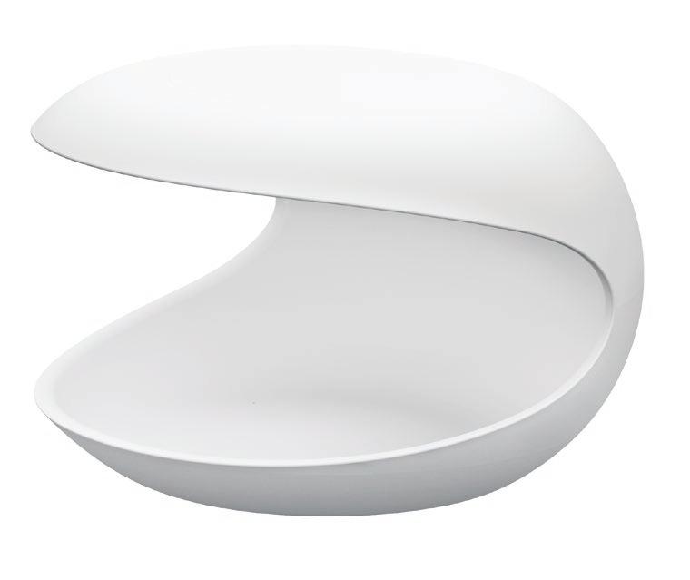 Shelves in layered plastic laminate in white. Petite table avec roulette Structure en acier verni, couleur aluminium. Plateaux en laminé plastique stratifié, couleur blanc. lackiertem Stahl.
