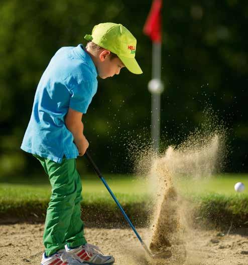 Je nach Spielstärke fühlt sich jeder Golfer bei uns wohl! Im Rahmen der Aktion Hello Juniors des Österreichischen Golfverbandes ÖGV schlagen Kinder bis 12 Jahre auf der Reiters Golfschaukel gratis ab.