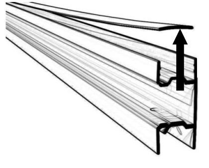 WICHTIGE INFORMATIONEN Wird eine LED-Leiste auf einen Sichtschutzzaun montiert, ändert sich die Höhe der übereinander liegenden Dielen.