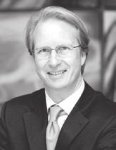 Er ist geschäftsführender Gesellschafter der Henkelhausen GmbH & Co. KG mit Sitz in Krefeld und Vizepräsident des Verbandes Die Familienunternehmer-ASU. Prof. Dr.