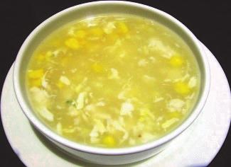 11. Suppen 14. Garnelen Suppe (a) hot, sour soup 酸辣汤 4,90 13.