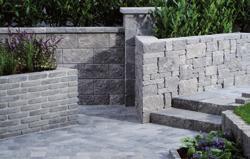 Gestalten Sie mit Bausteinen für Flächen, Mauern, Zäune, Stufen und vielem mehr Ihren GartenWohnRaum.