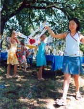 projekte (auswahl)/ KOOPERATION mit interdisziplinären künstlergruppen kunstaktionen auf kinderfestivals PRO ARTIS JUVENTUS designcenter