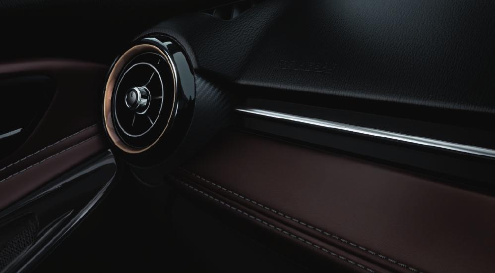LEICHTMETALLFELGEN 16-ZOLL Das Design des Mazda2 KIZOKU Intense wird durch seine edlen 16-Zoll-Leichtmetallfelgen mit Hochglanzbeschichtung abgerundet.
