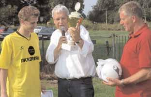 Erster RV-Meister der Reisevereinigung Goch wurde Walter Dahms (Kessel) mit 42 Preise, zweiter Theo Kolmans (Goch) 40 Preise, dritter Gerhard Franken (Goch) 38 Preise.