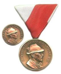 7. KUNO BRANDAUER MEDAILLE (WIRD ZUR ZEIT NICHT VERLIEHEN!!!) Die Kuno-Brandauer-Medaille ist die höchste Auszeichnung der Landesverbände.
