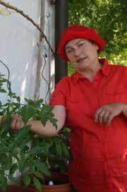Die Termine sind sehr begehrt, bereits im Februar sollte man sich anmelden. Helga Dressel ist zertifizierte Gartengästeführerin Gartenerlebnis Bayern.