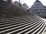die berühmte Treppe von Schwäbisch- Hall. Das Wahrzeichen der ehemaligen Reichsstadt wird in diesem Sommer 500 Jahre alt.