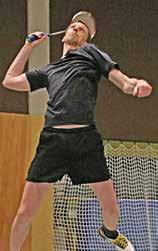 Badminton Abteilungsleiter: Jan-Philipp Nickel Rückblick der Abteilung Badminton Von Karin Geck-Mügge (Text und Fotos) Nach einem turbulenten Jahr 2016 verlief das Badmintonjahr 2017 vergleichsweise