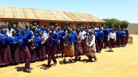 10 10 Spenden Tansania Spendenaufruf für Schule in Tansania Im Juni 2018 hatten wir fünf tansanische Gäste, drei davon in der Evangelischen Kirchgemeinde Schkölen: Die Gäste berichteten im Anschluss