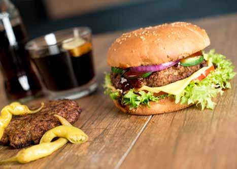 Herzlich Willkommen zu unserem Burger-Konzept! Burger sind heutzutage in aller Munde. Kein Wunder, denn der Burger ist eine großartige Mischung aus Snack und einer vollwertigen Mahlzeit!