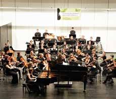 Aktivitäten unserer Mitglieder Studierende erobern baden-württembergische Orchesterlandschaft 2. Probenphase des von Trossinger Schulmusikstudierenden gegründeten Orchesters Trossingen.