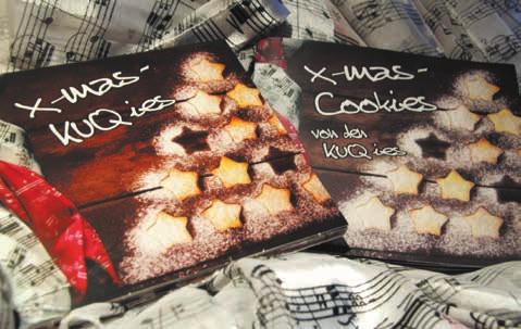 W Kreuz&Quer - hören, sehen schmecken und mehr Wie schon an anderer Stelle berichtet, präsentiert unser Chor Kreuz&Quer (KuQ) mit seiner CD X-mas-KuQies schon riechen?