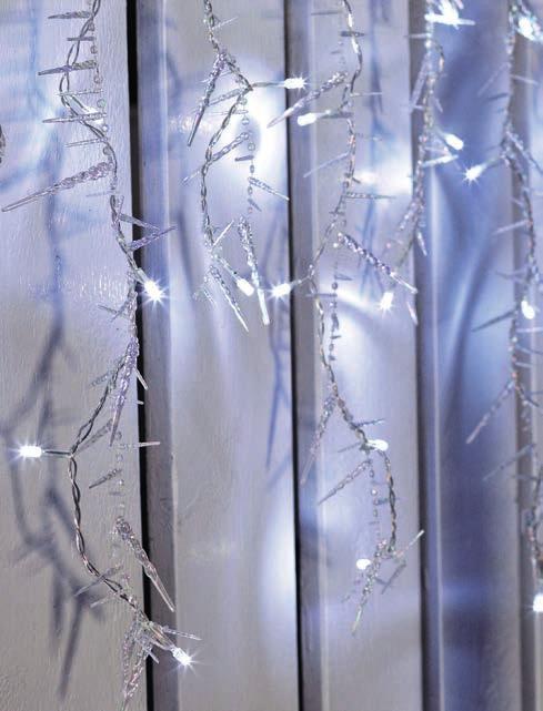 DETAILANSICHT Eislichtvorhang LED-Eislichtvorhang LED-Eislichtvorhang mit Dekorteilen,