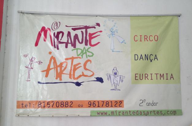 August 2013 Zusammenarbeit mit Miranta das Artes, Botokatu, Brasilien Im Rahmen des Master-Studienganges Bühneneurythmie wurde von Melaine