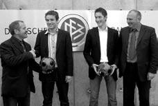 In eigener Sache Veröffentlichung in der Schiedsrichter-Zeitung 6/2008 des DFB Duisburg ist das erste große Ziel der Talente Auszeichnung für die Besten Sportschule Duisburg-Wedau hier laufen