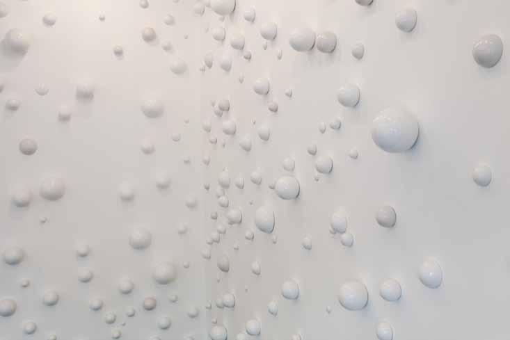 Einblick in die Ausstellung Bubble & Squeak Installation Intrusion, Detailansicht,