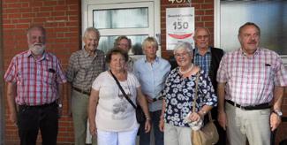 IM AUSLAND AKTIV Besuch beim Roten Kreuz in Lettland Celle Zu einer dreitägigen Informationsreise zum Rotkreuz-Partnerverband in Lettland starteten im September DRK-Senioren des Celler Kreisverbandes.