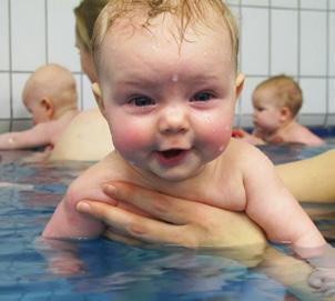 SRVIC Babys in Bewegung ITZ Wolfenbüttel Das beliebte Baby-Schwimmen läuft bereits seit August 2016.