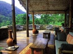 F/M/A: 355 Euro Lage: Die Papaya Lodge ist umgeben von einer immergrünen üppigen Landschaft im Westen Ugandas.