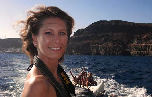 de ÜBER UNS Angela Faryes Fotografin / Model / Workshop Leiterin / Location Scout auf Gran Canaria: 2007 erkundete ich zum ersten Mal Gran Canaria und habe mich sofort in die Insel verliebt.