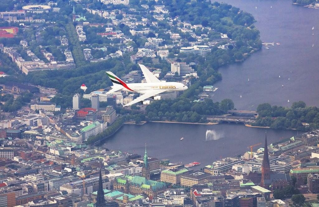 Im Airbus-Werk in Stade erfolgt die Produktion des Seitenleitwerks der A380. Zudem sind zahlreiche Zulieferunternehmen aus der Metropolregion Hamburg am Bau des Super-Jumbos beteiligt.