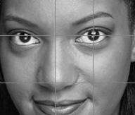 Zur besseren Orientierung beim Skalieren können Sie auf der Ebene Frau eine horizontale und eine vertikale Hilfslinie auf der Nasenspitze sowie auf der rechten Pupille platzieren.