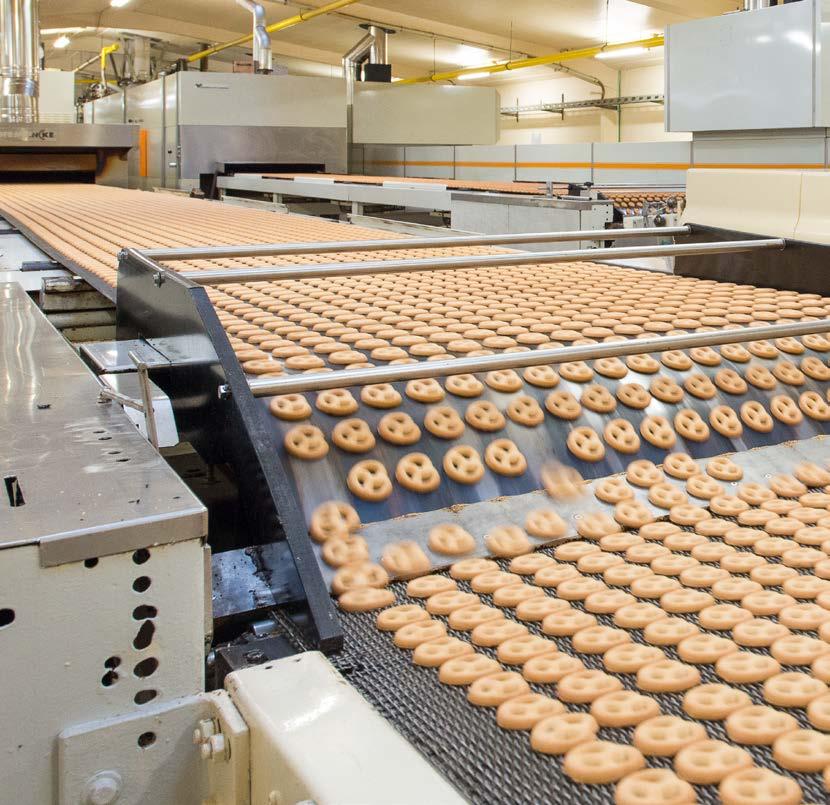 In Anita Freitag-Meyers Fabrik in der Siemensstraße laufen jeden Tag 130 Tonnen Kekse vom Band.