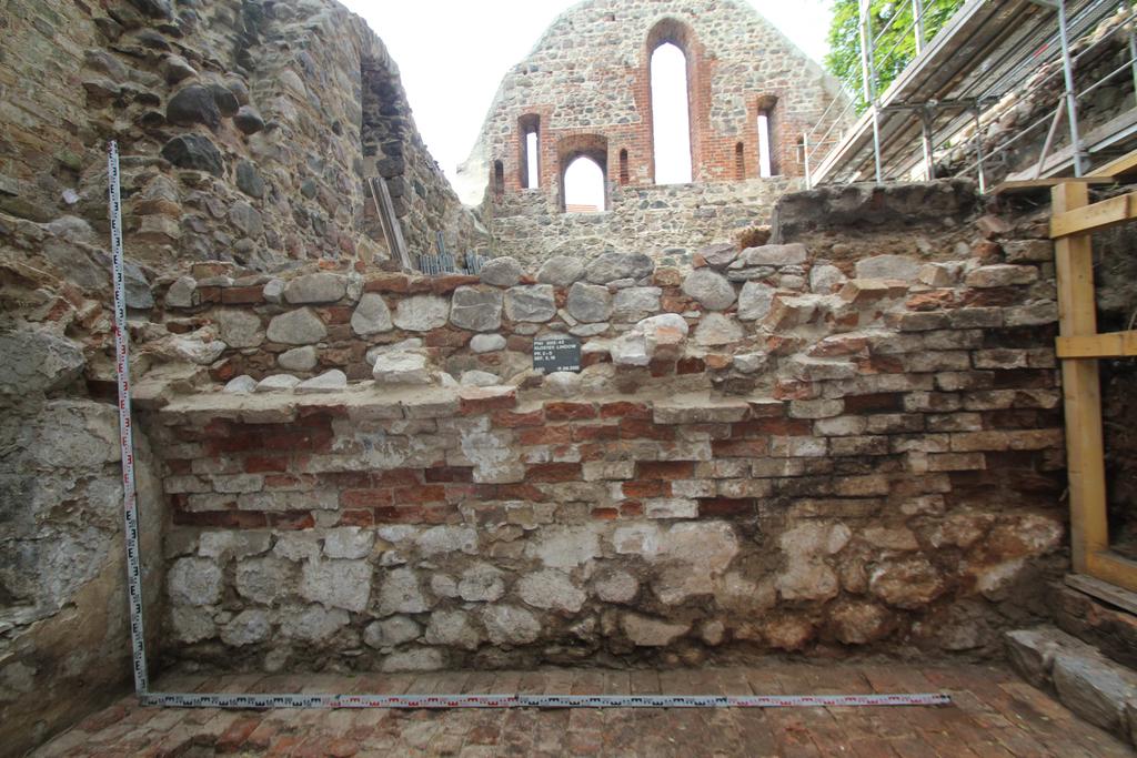 Ausgrabung (ABD) Klosteranlage Lindow, Ostflügel 2012 (BLDAM-Nr.: PRH 2012:43) Abb.