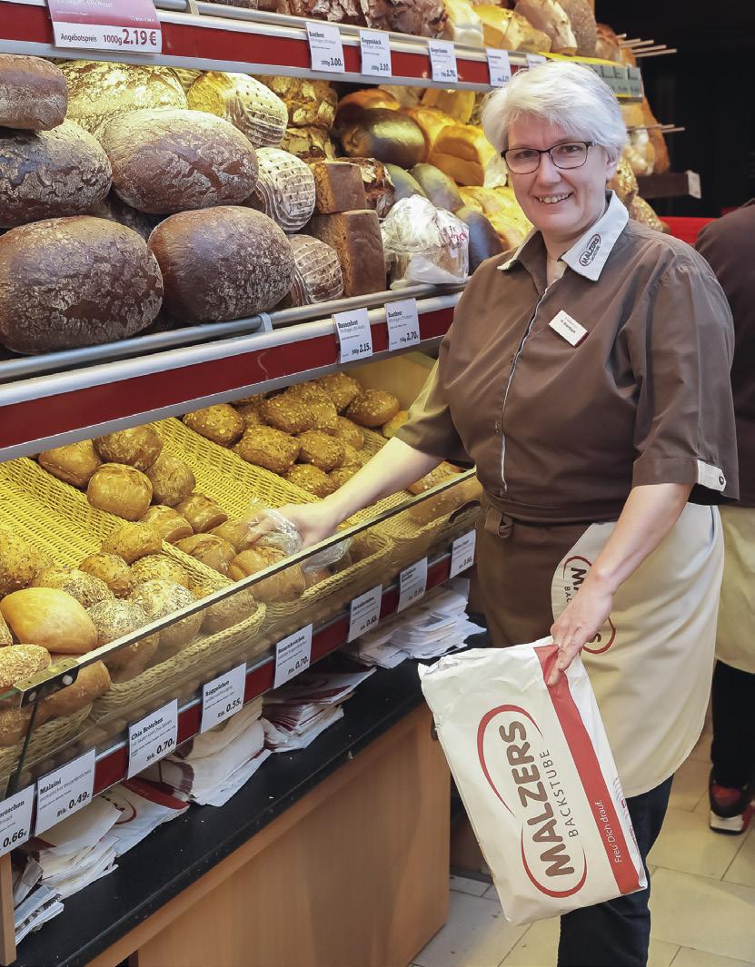 MEIN ARBEITSPLATZ Schlechte Laune kommt nicht in die Tüte Heike Brombach ist Bäckereifachverkäuferin bei MALZERS Backstube.