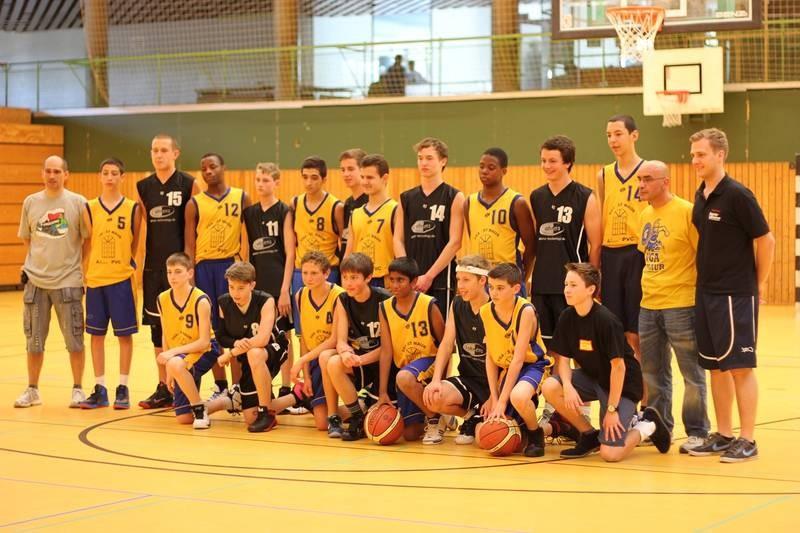 2012 Nach vielen Jahr besuchte uns an Pfingsten eine Basketball-Mannschaft