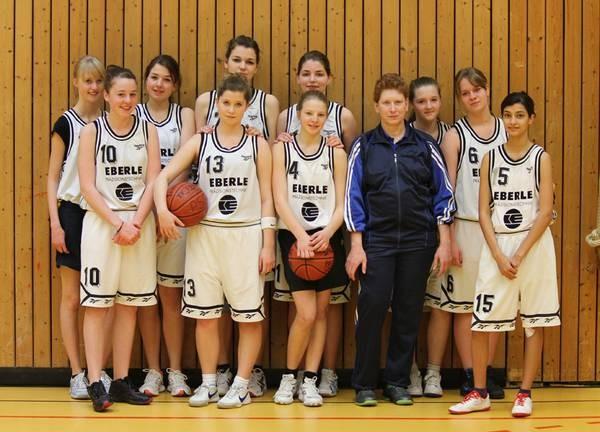 2013 Auch in diesem Jahr erhalten wir eine Auszeichnung durch den Basketballverband Baden Württemberg bei der Aktion Kinder für den Basketball 2013 5.