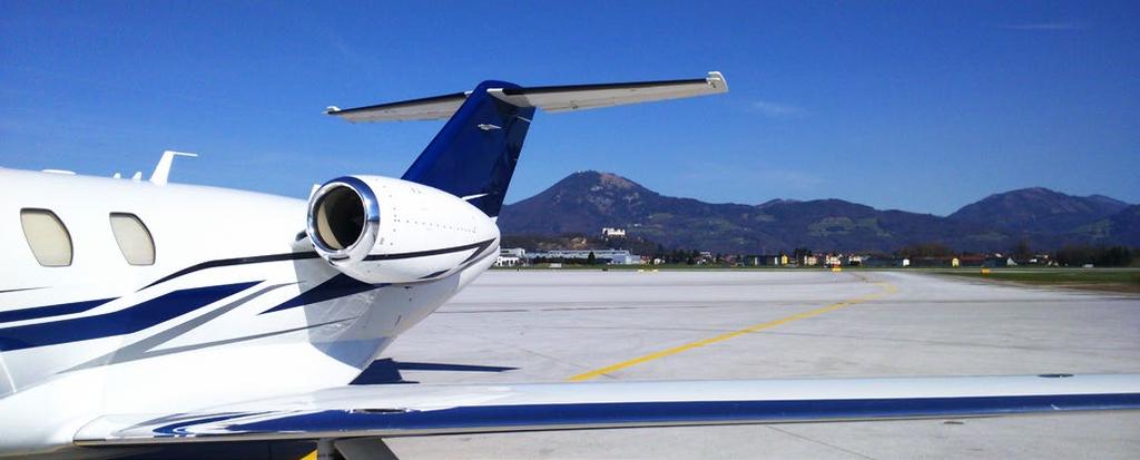 Blauer Himmel voraus Wir wünschen Ihnen ein Frohes neues Jahr! Wir bei Colibri Aircraft sind gespannt, was 2018 für private Luftfahrtindustrie bringen wird.
