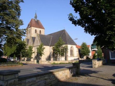 Unser Dorf hat Zukunft KREIS wurden 1771 und 1947-1949 vorgenommen. Dabei wurde die Sakristei verlängert und der Giebel in alter Form erneuert. Kirche St.