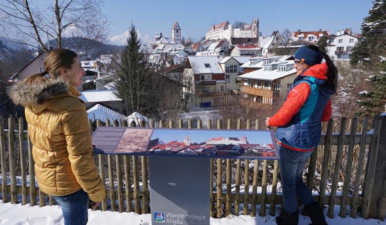 Stadtführungen und Erlebnisführungen Füssener Winterspaziergang Dezember Ein gemütlicher Streifzug durch die winterlich stille Altstadt: Von unseren Gästeführern gibt es eine behagliche Dosis