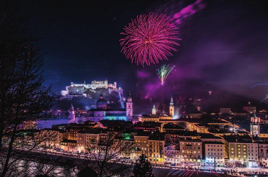 Silvester- und Neujahr New Year s Eve & New Year s Day Silvester New Year s Eve Feuerwerk in der Altstadt Firework in the Old City 31.12.2018 / Dec.