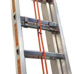 1 Fitting of cross-piece to simple, extension & rope extension ladders Setting up