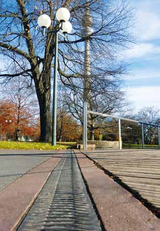 kanten und gratfreie Kunststoffabdeckung Der Westfalenpark ist das grüne Herz der westfälischen für öffentliche Bereiche Großstadt Dortmund und mit 70 Hektar einer der größten fußgängergeeignete