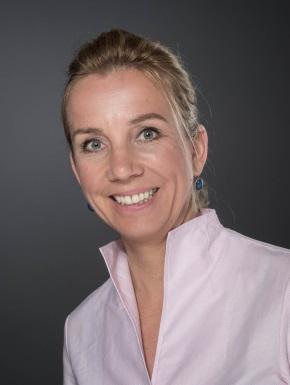 Anne Unger Fachbereich Mittelstandsfinanzierung Frau Anne Unger ist langjährige Expertin für Mittelstandsfinanzierung bei der Sächsischen Aufbaubank.