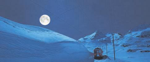 Aperitif auf der Terrasse mit anschliessendem Gletscherfondue-Plausch im Ristorante Alp Grüm. Rückfahrt durch die grandiose Bergwelt.