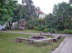 Informationen aus der Gemeinde Thiendorf Neues aus der Grundschule Ponickau Eine kleine Idylle in unserem Schulgelände ist unser Schulgarten.