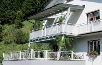 Balkone im Landhausstil: Classic Line Trend Line Creative Line Modern