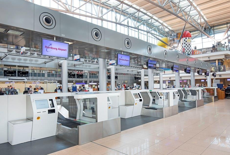 Self Bag Drop // Vollautomatische Gepäckaufgabe Innovative Infrastruktur für alle Airlines am Standort Hoher Passagierkomfort: