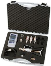 2 e/ Thermometer, mehrere CPT6200 Referenz-Drucksensoren, 2 Temperaturfühler, 1 Netzteil, Ladegerät und Akku bzw.