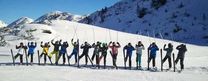 Skikurs der 2. Klassen Die Schüler der 2. Klassen verbrachten vom 20. bis 24. Jänner 2014 eine tolle Schikurswoche auf der Planneralm.